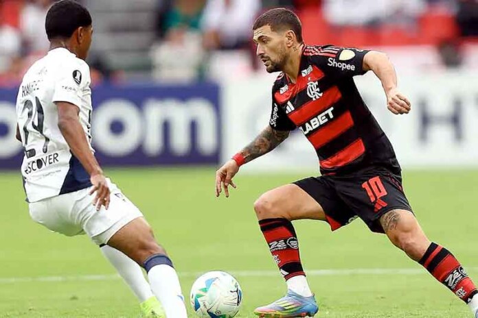 Flamengo-empata-com-a-LDU-na-altitude-de-Quito,-pela-Libertadores