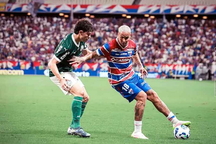 Palmeiras-vence-o-Fortaleza-fora-de-casa-e-assume-a-liderança-do-Brasileirão