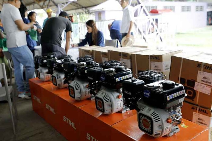 Tecnologia-e-esperança-pescadores-comemoram-avanços-em-Manacapuru