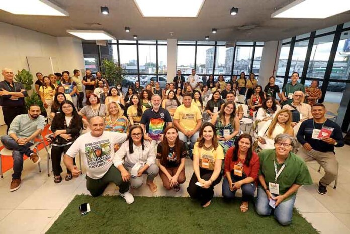 Desenvolvimento-turístico-no-interior-do-Amazonas-é-pauta-em-evento-estadual