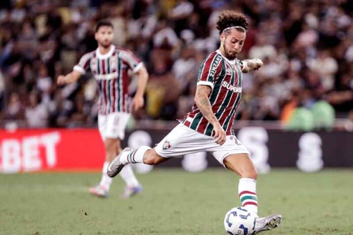 Fluminense-vira-com-golaço-de-Guga-na-reta-final-e-bate-o-Vasco-pelo-Brasileirão