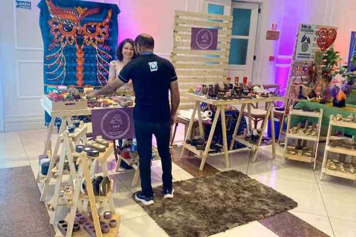 Manaus-recebe-6ª-Feira-Mística-Cigana-com-música,-dança-e-espiritualidade