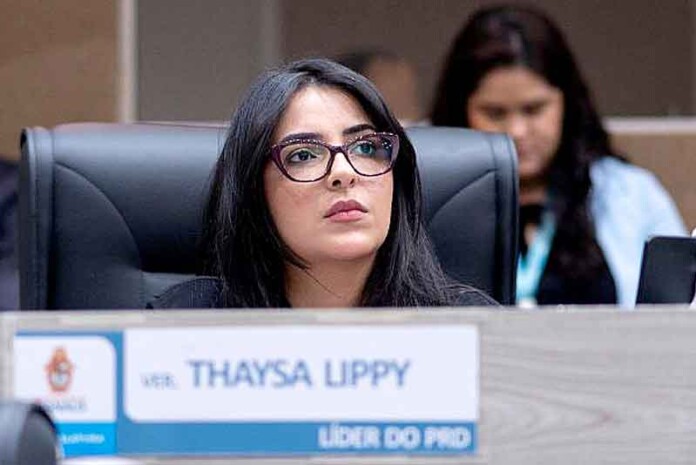 Vereadora-Thaysa-Lippy