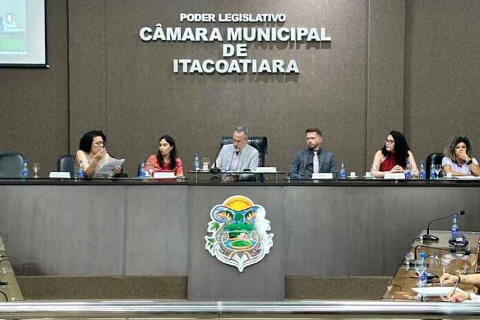 Camara-Municipal-de-Itacoatiara