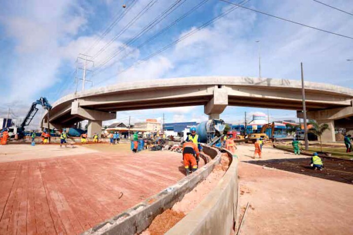 Complexo-Viário-Rei-Pelé-entra-em-fase-final-e-promete-revolucionar-trânsito-em-Manaus