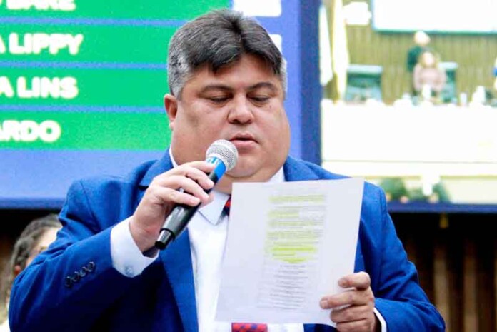 David-Reis-afirma-que-cancelamento-de-concurso-evitou-danos-maiores-à-Câmara-de-Manaus