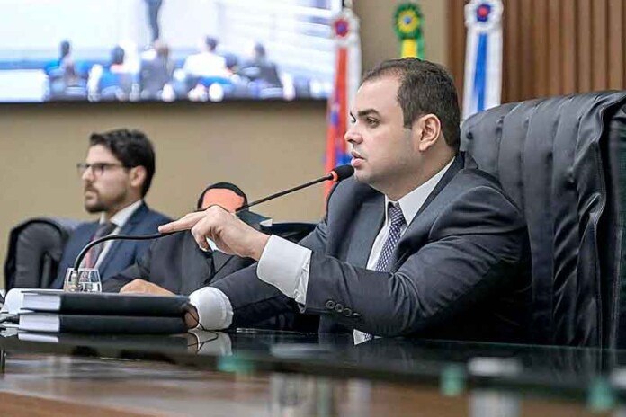 Deputado-Roberto-Cidade