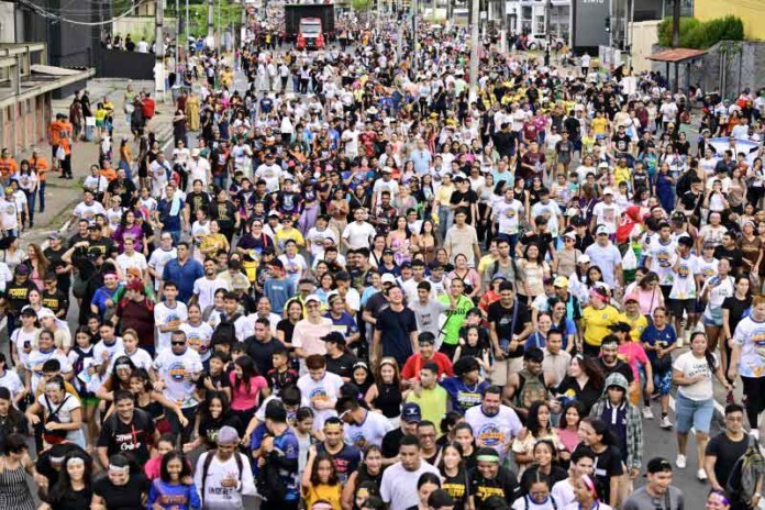 Evento-cristão-leva-milhares-ao-Sambódromo-em-mais-uma-edição-da-Marcha-para-Jesus