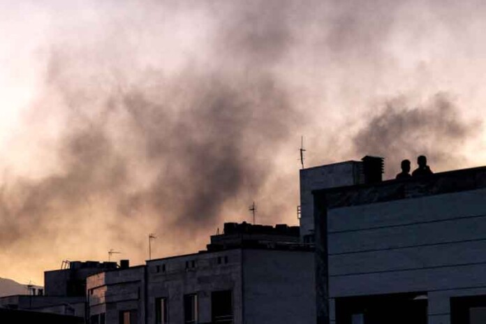 Força-Aérea-de-Israel-lança-ataques-a-alvos-nucleares-e-militares-no-Irã