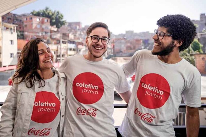 Jovens-de-todo-o-país-podem-se-candidatar-a-20-mil-vagas-do-Instituto-Coca-Cola-Brasil