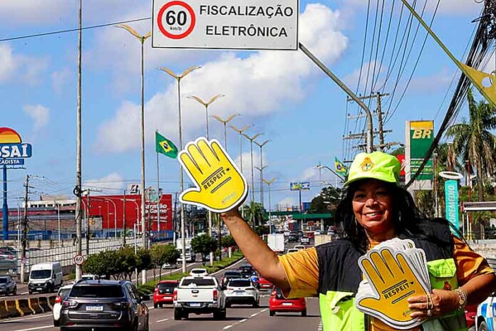 Manaus-intensifica-campanha-educativa-e-alerta-para-novos-radares-na-Torquato-Tapajós