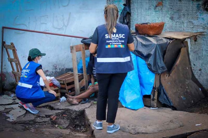População-de-rua-recebe-atendimento-social-e-médico-em-nova-ação-da-Semasc