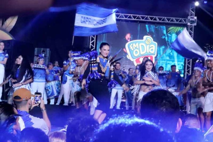 Sambódromo-vive-noite-histórica-com-homenagens-e-nostalgia-no-Bar-do-Boi-Caprichoso