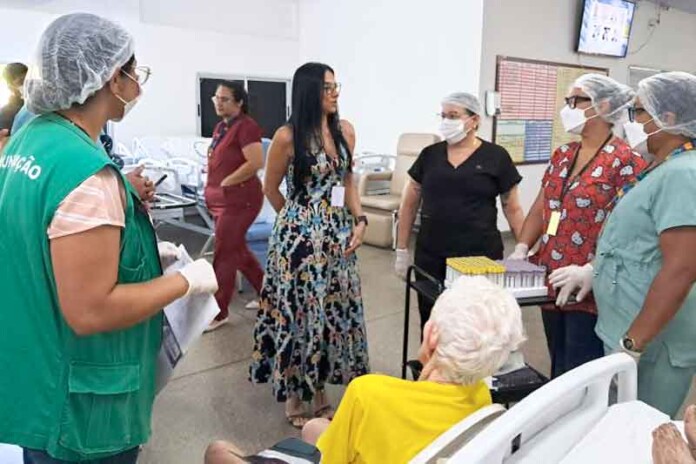 Ação-leva-exames-laboratoriais-até-idosos-acolhidos-na-Fundação-Dr-Thomas