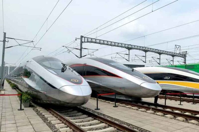 China-lançará-trem-de-450-km-h-em-2026-e-encurtará-viagens-entre-grandes-cidades