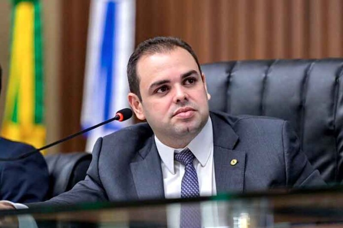 Deputado-estadual-Roberto-Cidade