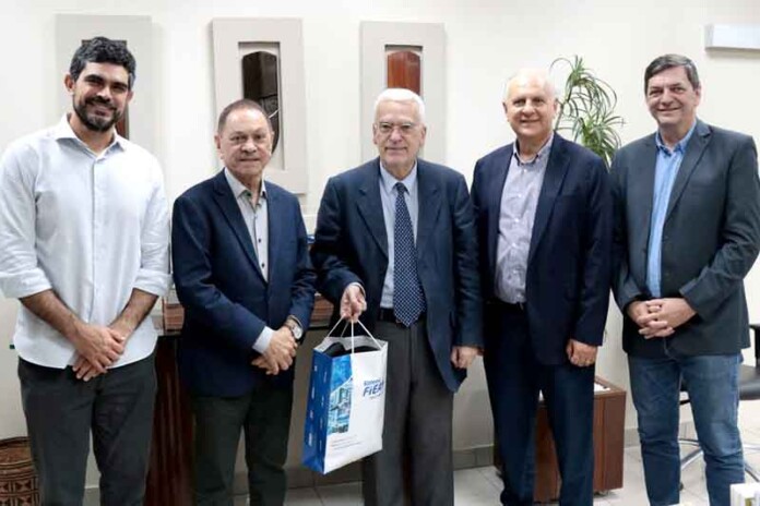 Embaixador-de-Chipre-visita-FIEAM-e-propõe-cooperação-com-o-Polo-Industrial-de-Manaus