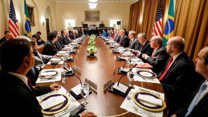 Encontro-de-representantes-políticos-de-Brasil-e-Estados-Unidos
