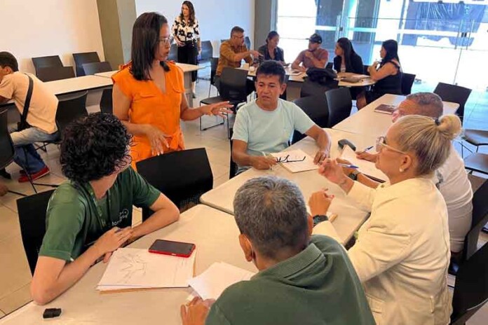 ManausCult-promove-segunda-etapa-da-oficina-sobre-portfólio-e-projetos-culturais