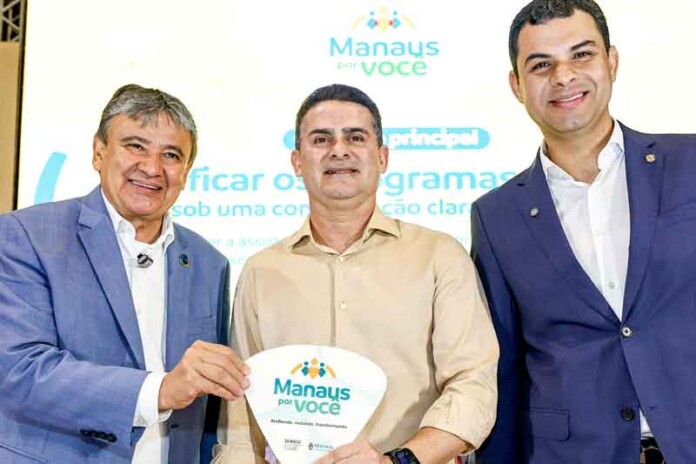 Prefeitura-de-Manaus-lança-programa-“Manaus-Por-Você”-para-ampliar-proteção-social