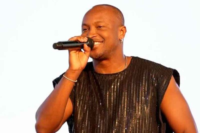 Thiaguinho-celebra-10-anos-da-Tardezinha-em-Manaus-com-show-na-Arena-da-Amazônia