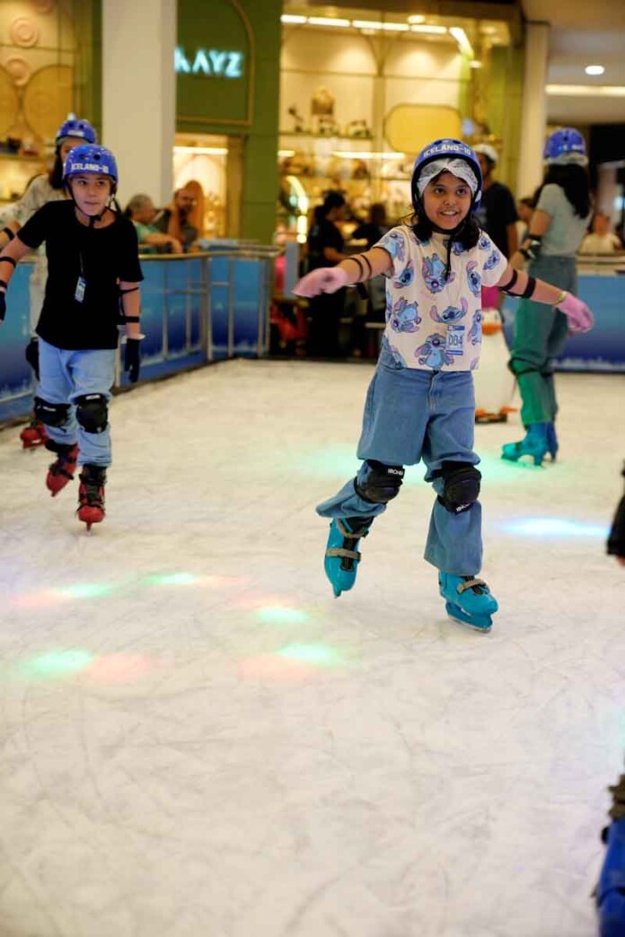 Amazonas-Shopping-abre-pista-de-patinação-para-todas-as-idades