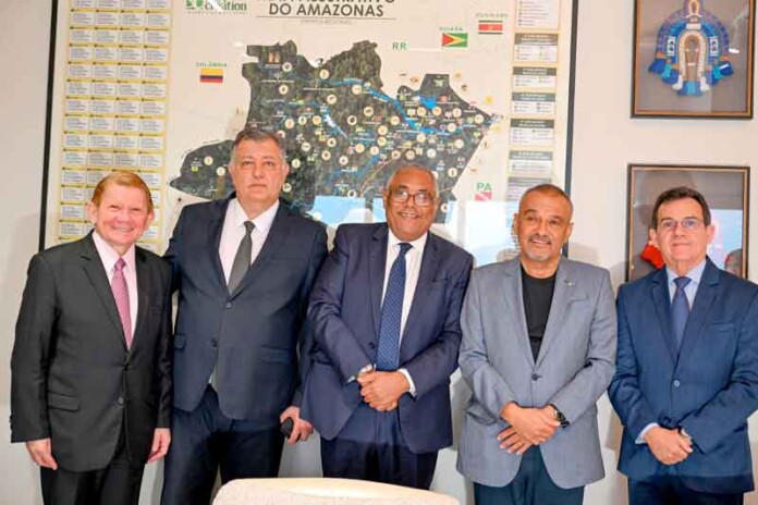 Amazonas-recebe-autoridades-do-Judiciário-em-encontro-institucional-com-o-CCOGE