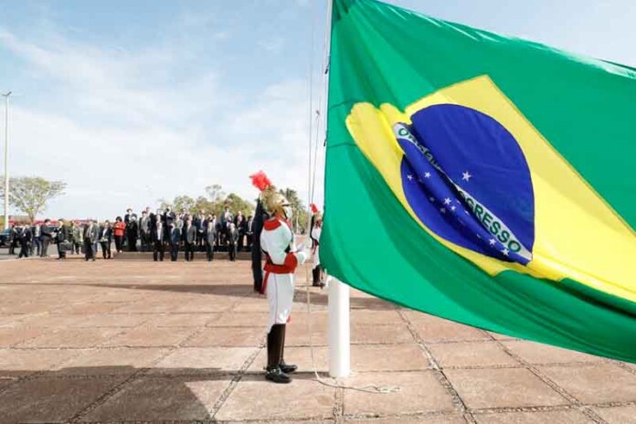 Brasil-precisa-mostrar-sua-força-tem-muito-a-oferecer-ao-mundo