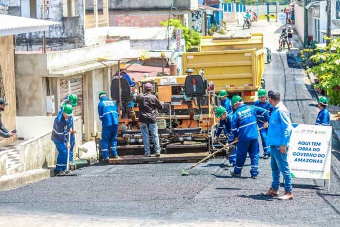 Coari-ganha-modernização-da-iluminação-pública-com-4,5-mil-luminárias-de-LED