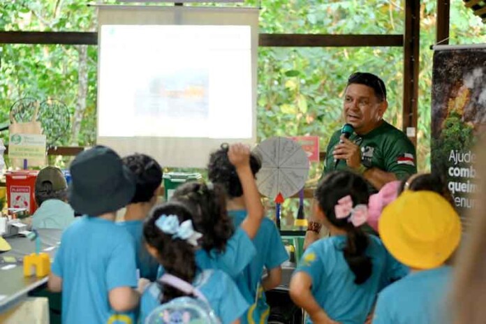 Crianças-mergulham-na-natureza-e-descobrem-ciência-em-visita-ao-Vandete-Rocha