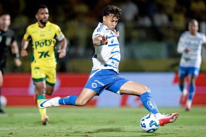 Cruzeiro-sofre-pressão-e-só-empata-com-o-valente-Mirassol-fora-de-casa