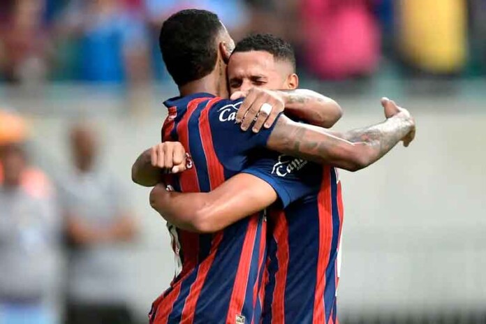 Juba-comemora-com-do-Bahia-contra-o-Fluminense
