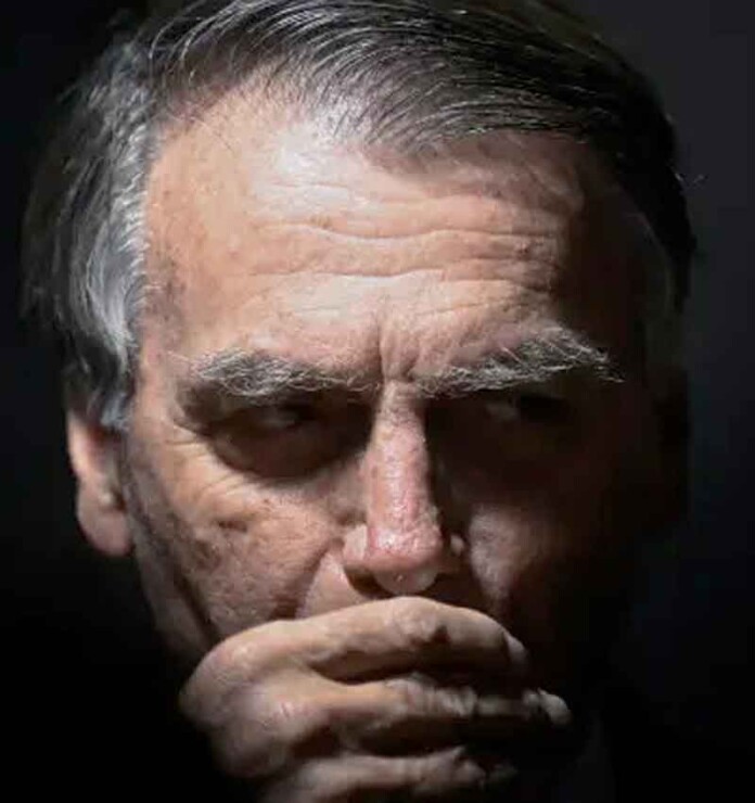 Moraes-determina-prisão-domiciliar-de-Bolsonaro
