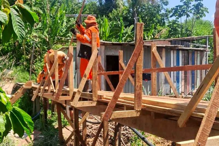 Nova-ponte-muda-a-realidade-de-centenas-de-famílias-no-Zumbi-dos-Palmares