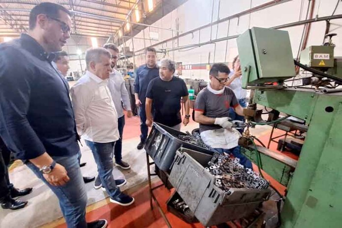 Suframa-visita-Tecnokawa-da-Amazônia-e-acompanha-planos-de-expansão-da-empresa