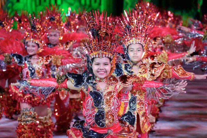 Ciranda-Tradicional-Cala-Rivais-e-Levanta-a-Coroa-do-27º-Festival-com-Show-Histórico