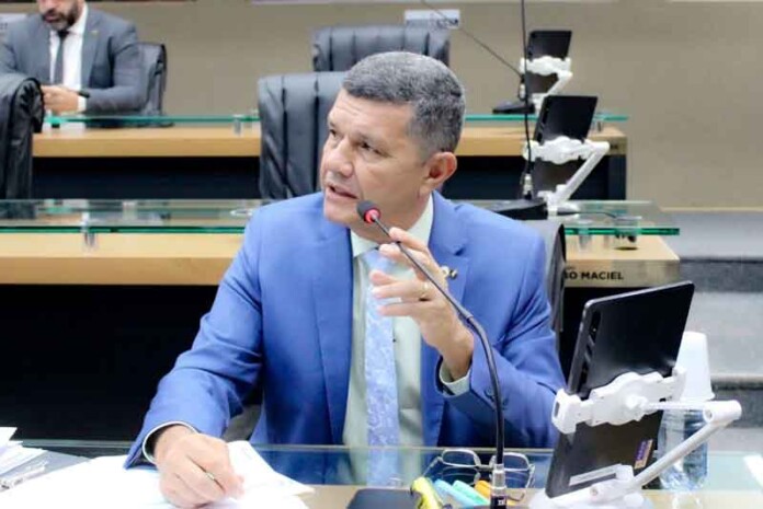 Deputado-Comandante-Dan