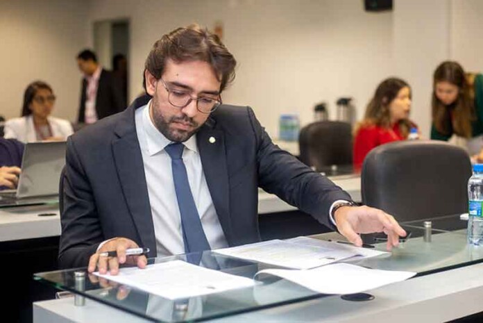 Deputado-Thiago-Abrahim