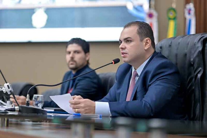 Roberto-Cidade-reforça-leis-de-prevenção-ao-suicídio-e-cuidado-com-a-saúde-mental