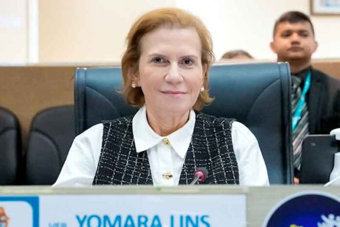 Yomara-Lins-quer-instalação-de-detectores-de-metal-em-escolas-de-Manaus
