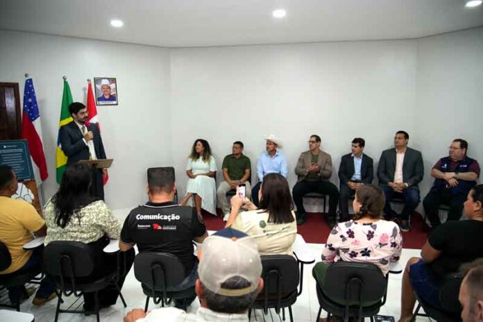 população-de-São-Sebastião-do-Uatumã-recebe-unidade-da-Defensoria