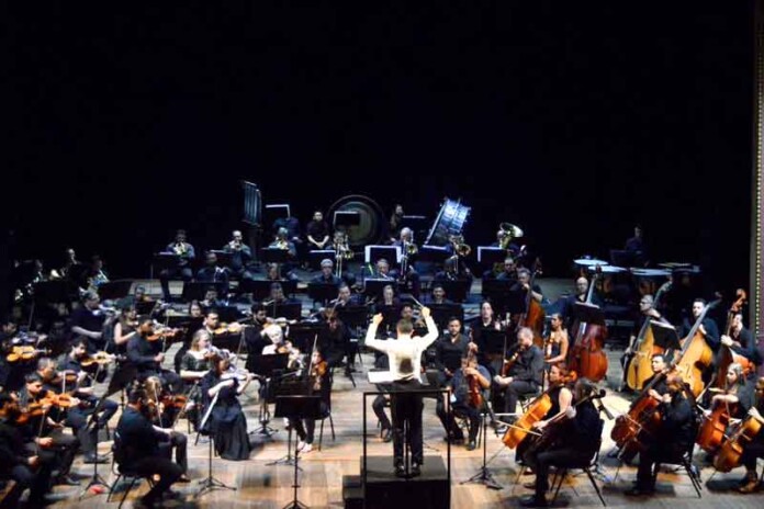 Amazonas-Filarmônica-transforma-Teatro-em-palco-de-magia-clássica