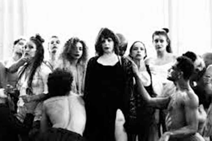 Espetáculo-de-dança-'Cabaré-Chinelo'-estreia-no-Teatro-Amazonas