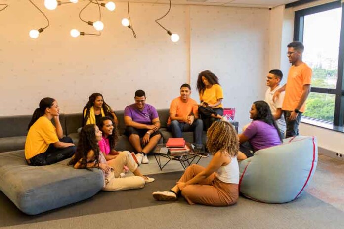 Instituto-Coca-Cola-abre-15-mil-vagas-gratuitas-para-jovens-em-todo-o-país