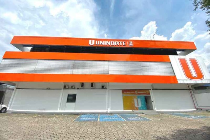 Mostra-Campus-da-UNINORTE-abre-as-portas-do-futuro-para-estudantes-do-Ensino-Médio