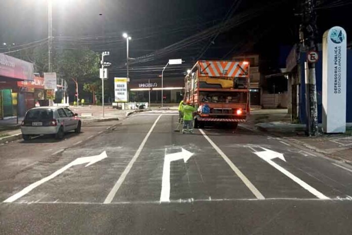 Prefeitura-reforça-sinalização-e-proíbe-conversão-irregular-na-rua-Mundurucus