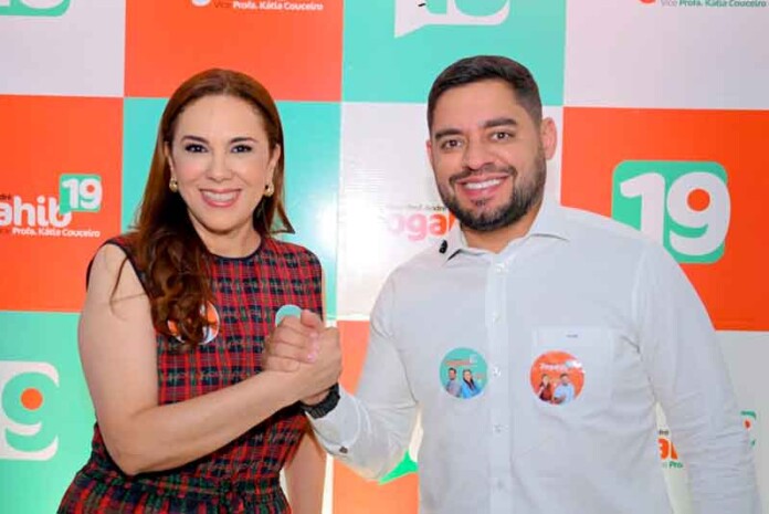 Reitor-e-vice-reitora-da-UEA-lançam-campanha-para-reeleição-com-chapa-única