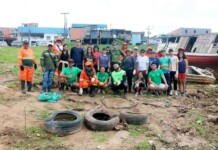 Rio Negro clama por socorro e voluntários atendem o chamado em mutirão em Manaus