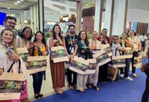 Selva, história e tradição: Manaus encanta visitantes e se consagra na feira de turismo