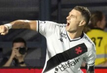 Vasco atropela o Bragantino e acende o sonho da Libertadores